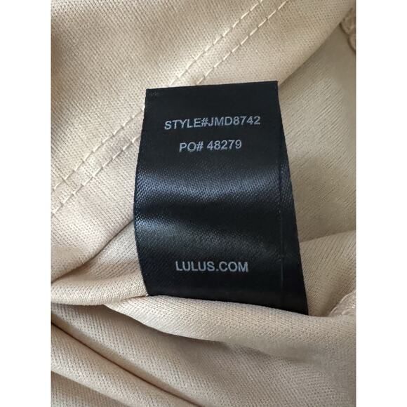 Lulus Lace Overlay Mini Dress Skater Deep V Whimsigoth Feminine LG - Picture 5 of 12